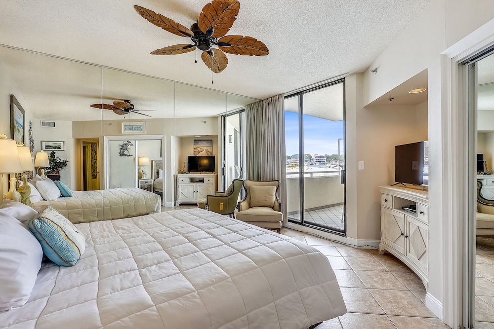 East Pass Towers 107 2 Bedroom Condo by RedAwning Destin - photo 6