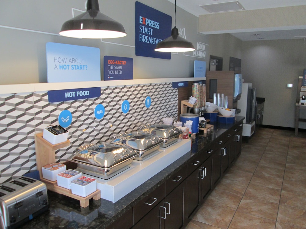 Holiday Inn Express Arkadelphia Caddo Valley by IHG - photo 10