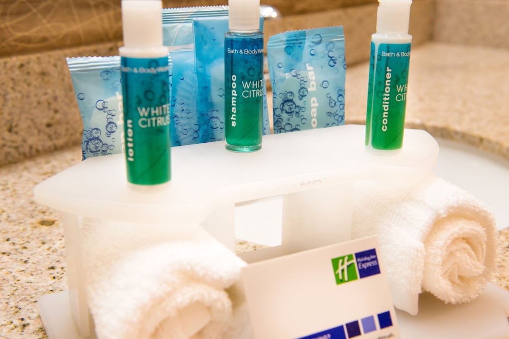 Holiday Inn Express & Suites Bucyrus by IHG - photo 19