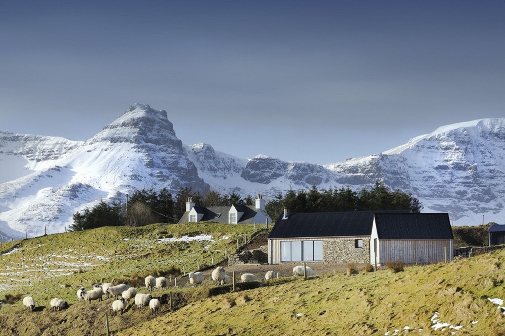 Skye Eyrie — Portree — photo 2