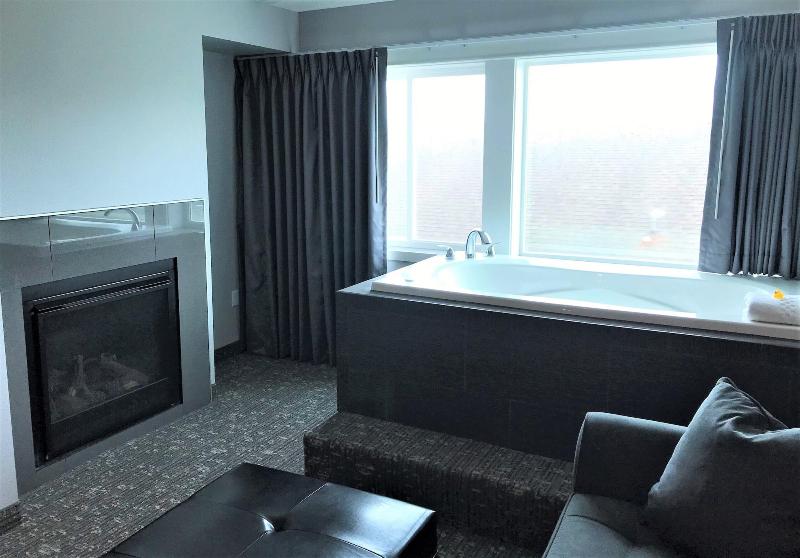 Starfish Manor Oceanfront Hotel - photo 28