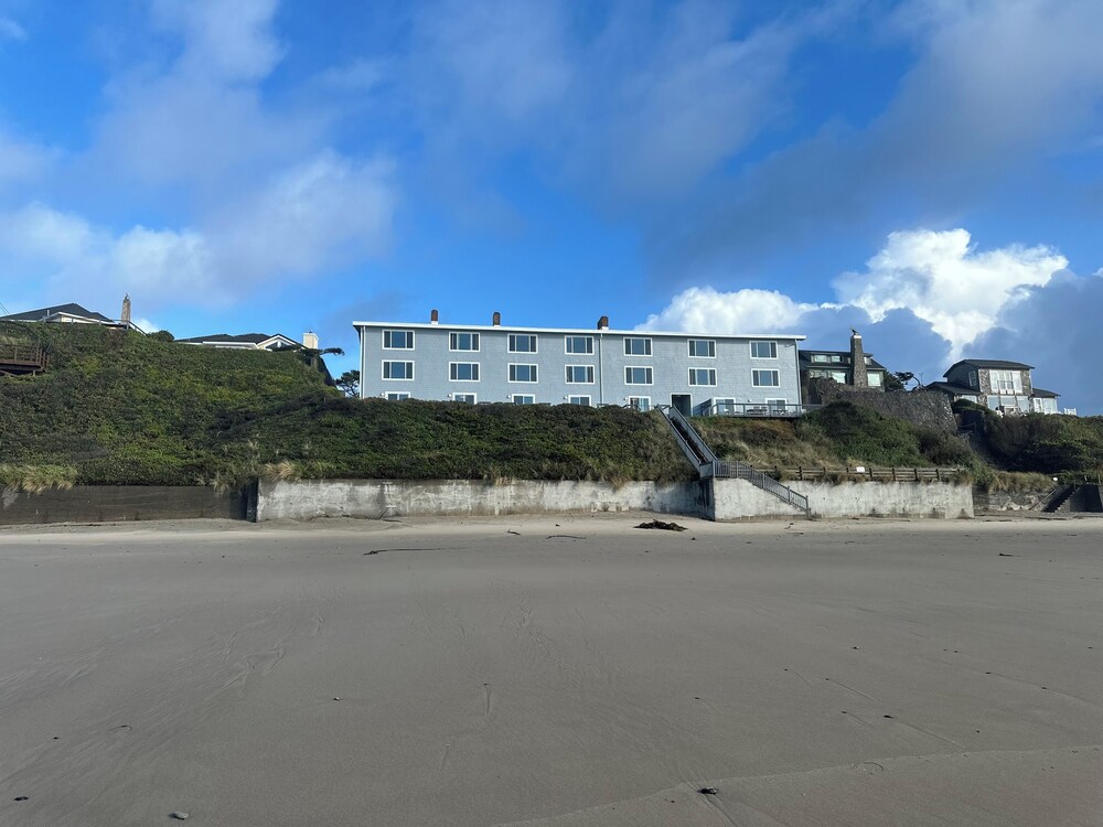 West Beach Suites - photo 136