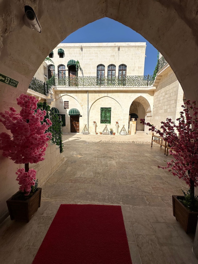 Hakim Bey Boutique Hotel — Sanliurfa — photo 3