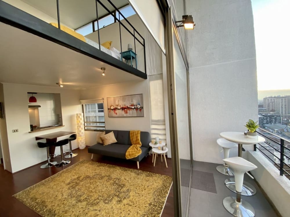 BUHO Urban Loft Panoramic AC Laundry Pool — 4-Star Luxury Hotel in Santiago, Chile