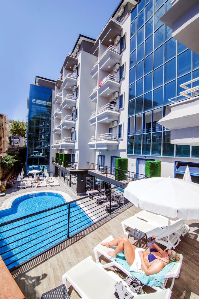 Karat Hotel - last minute hotel in Alanya