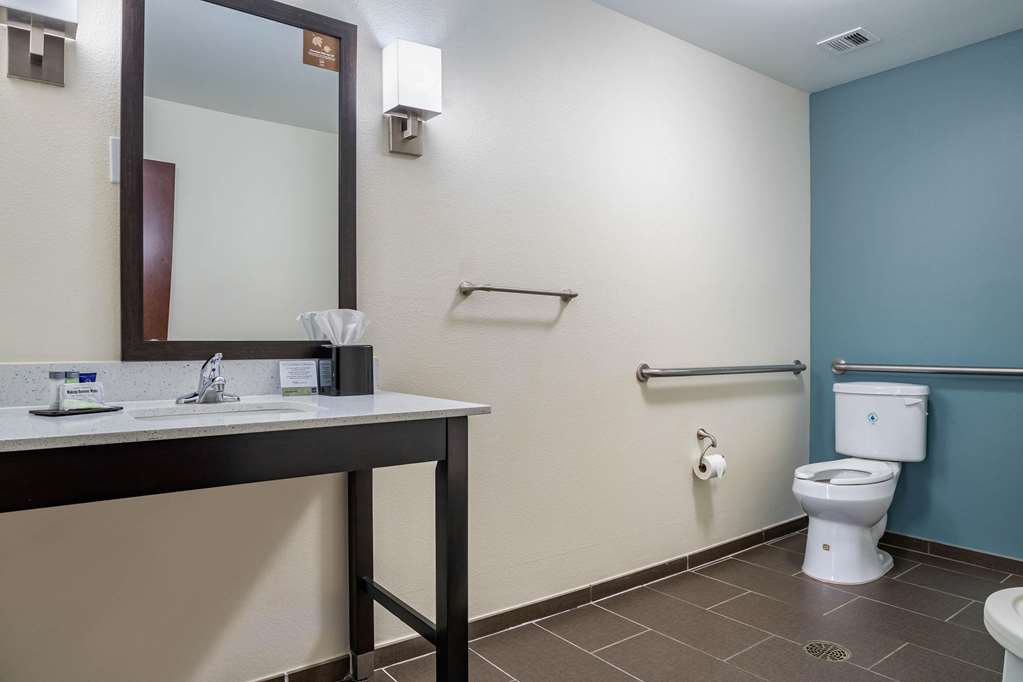 Sleep Inn & Suites near Westchase - photo 15