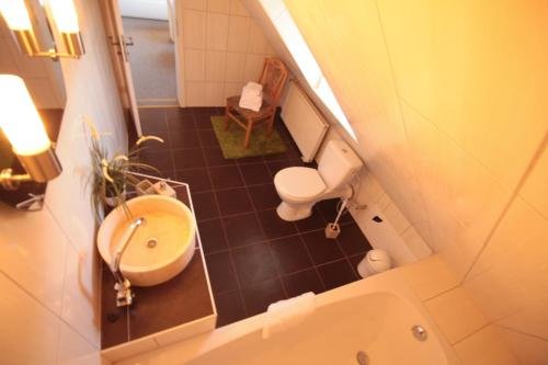 Lindenhof Liepgarten Pension & Gaststätte — 4-Star Luxury Hotel in Ueckermuende, Germany