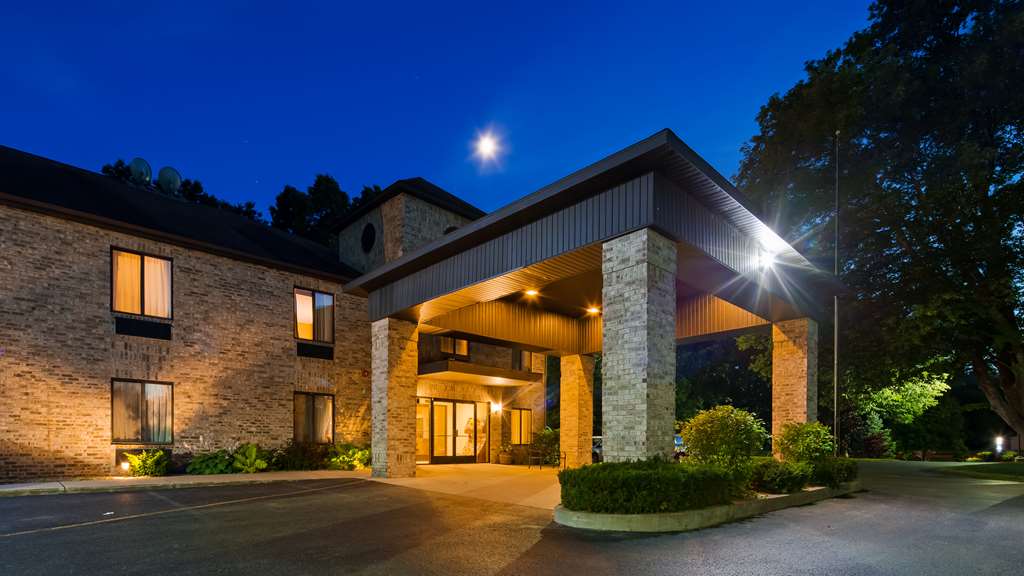 Best Western Plaza Hotel Saugatuck - photo 19
