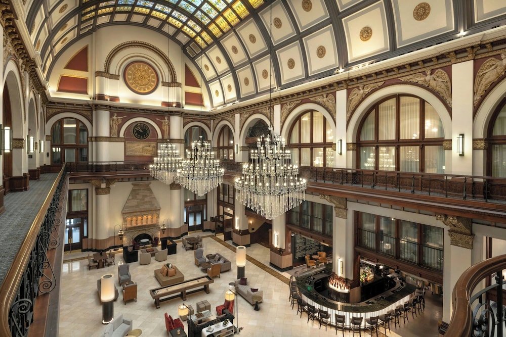 The Union Station Nashville Yards Autograph Collection - photo 10