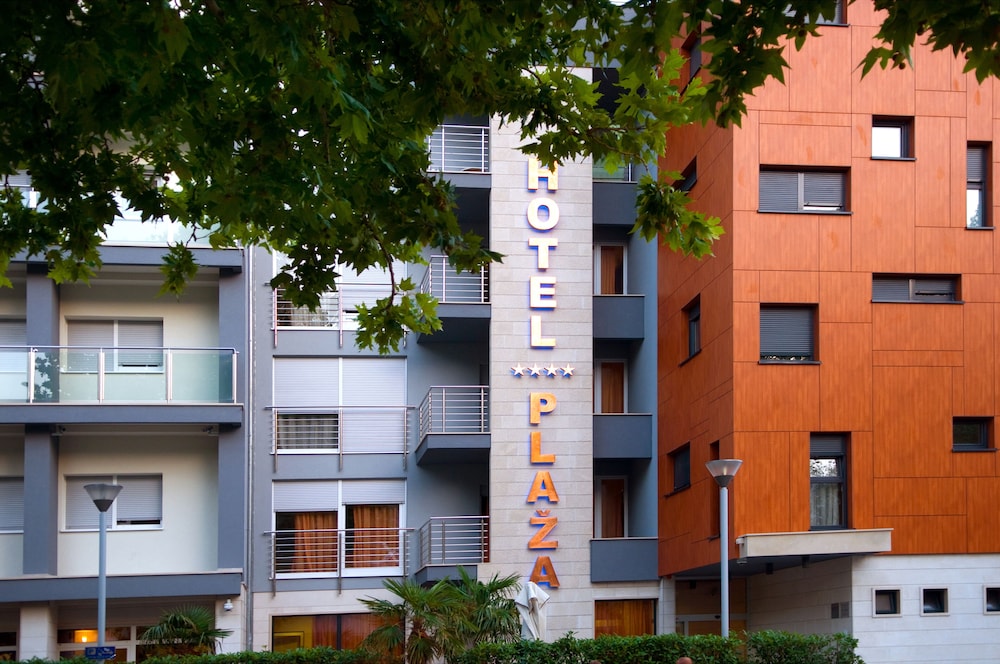 Hotel Plaza Omis in Omis, Croatia