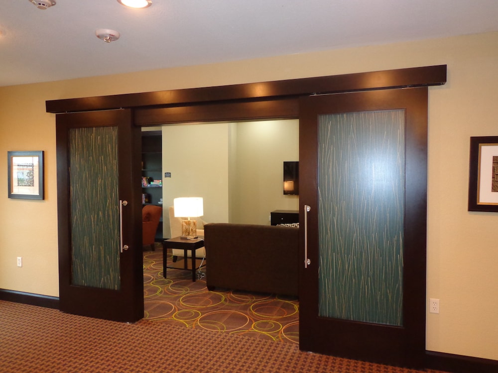 Staybridge Suites Longview by IHG - photo 92