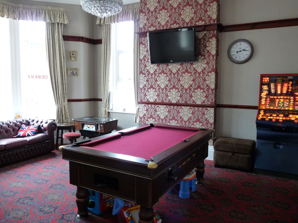Hilbre Hotel - carbon neutral hotel in Blackpool