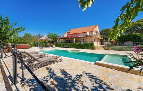 Vila Iskra — 5-Star Luxury Hotel in Polaca, Croatia