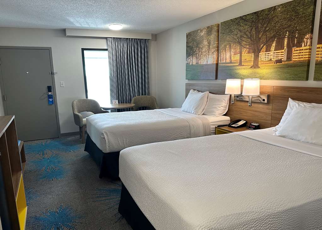 Days Inn by Wyndham Valdosta I 75 - photo 15