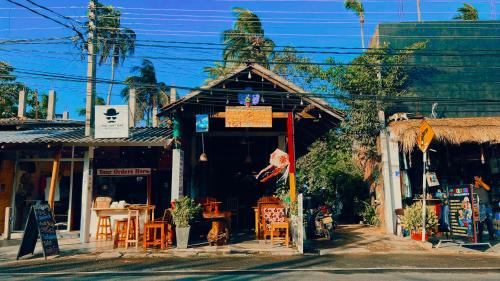 Perera Hotel & Restaurant - last minute hotel in Unknown City