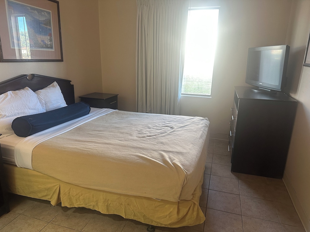 Guest Cottage And Suites - photo 12