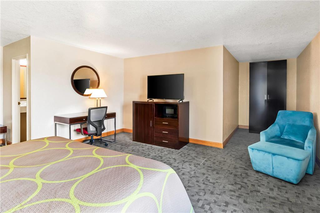 Super 8 by Wyndham Uniontown PA - photo 22