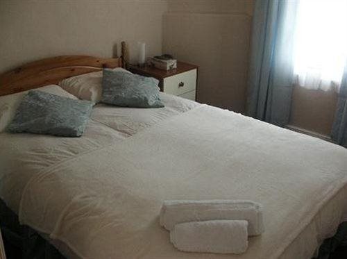 Clifton Grove Hotel in Torquay, United Kingdom