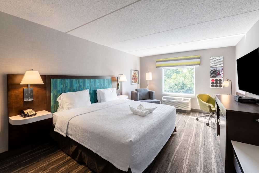 Hampton Inn & Suites Poughkeepsie - photo 17