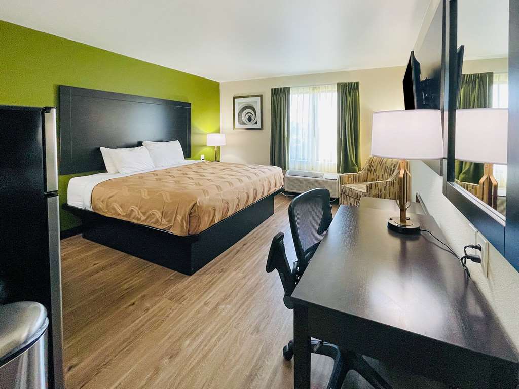 Quality Inn & Suites Lake Charles South - photo 26