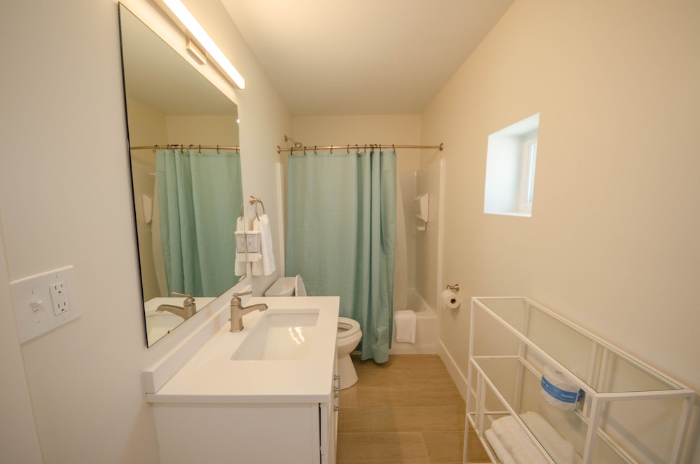Seaport Inn - photo 22