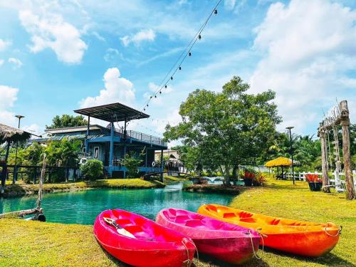 Napa Homestay — 5-Star Luxury Hotel in La-Ngu, Thailand