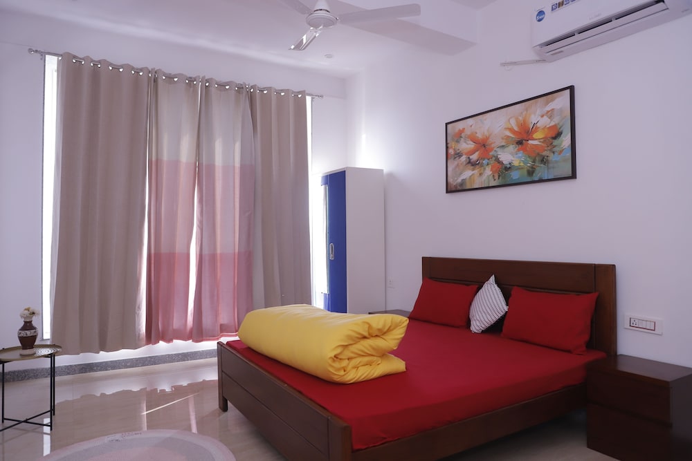 Ayaansh Resort Westin Sohna Complex 1 3 4 7 BHK — Sohna — photo 2