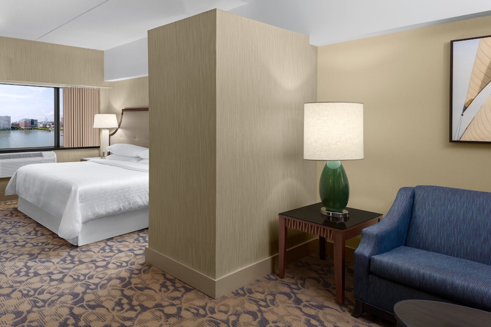 Sheraton Lincoln Harbor Hotel - photo 9