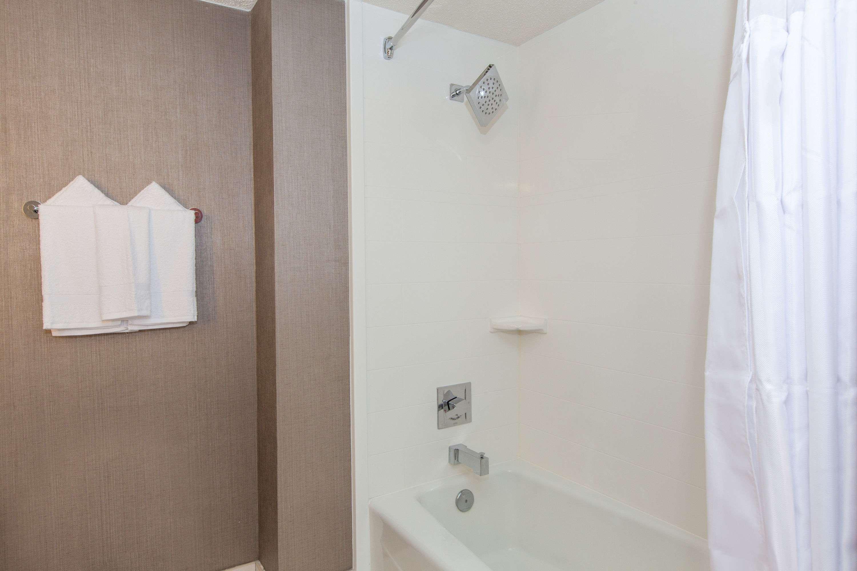 Sonesta ES Suites Dallas Park Central - photo 4