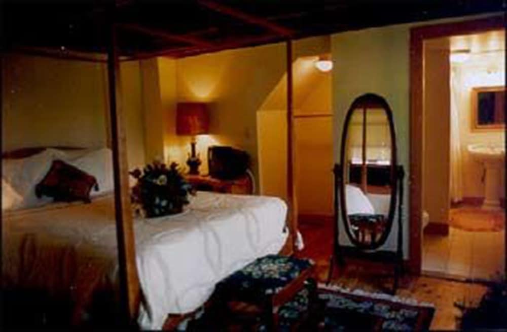 Captain Grant’s 1754 in Preston, United States