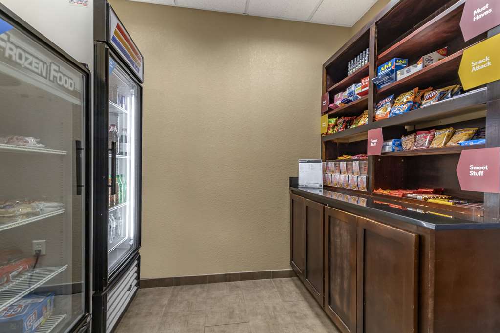 Comfort Suites Medical Center near Six Flags - photo 33