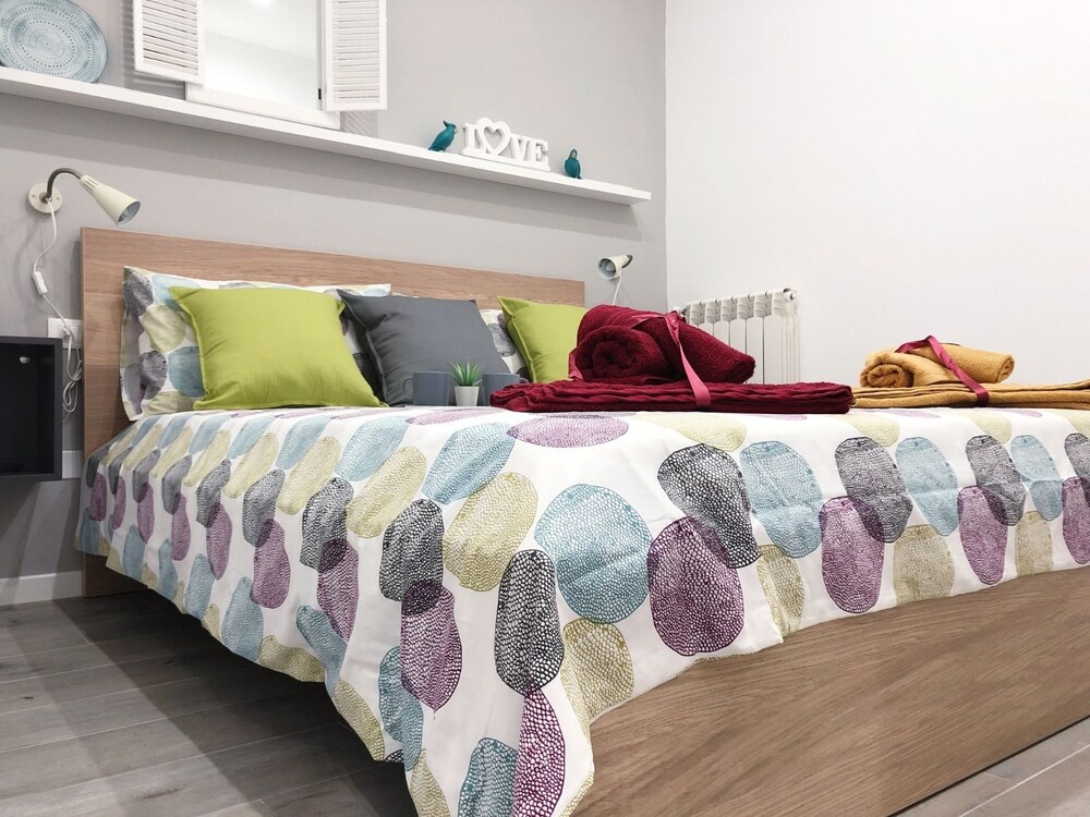 Casa Vacanze Home — 4-Star Luxury Hotel in Caltanissetta, Italy