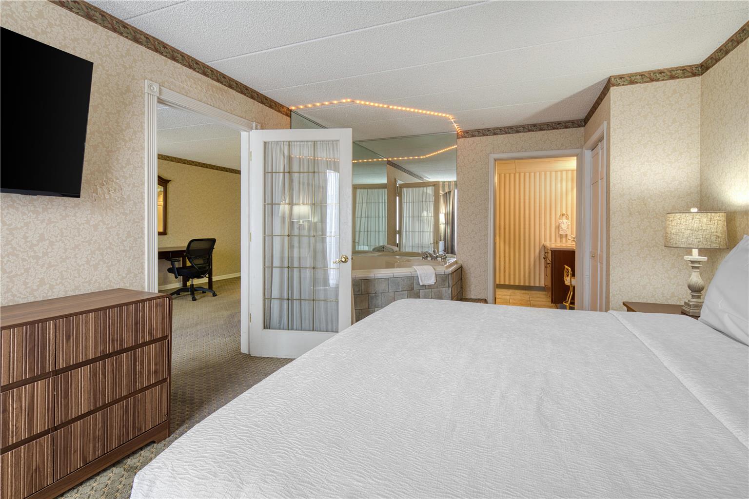 Best Western Plus Wilkes Barre Center City - photo 6