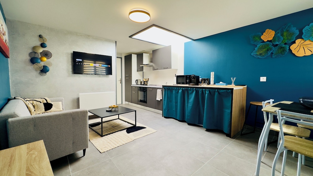 Appartement Cosy à Guilliers — 4-Star Luxury Hotel in Guilliers, France