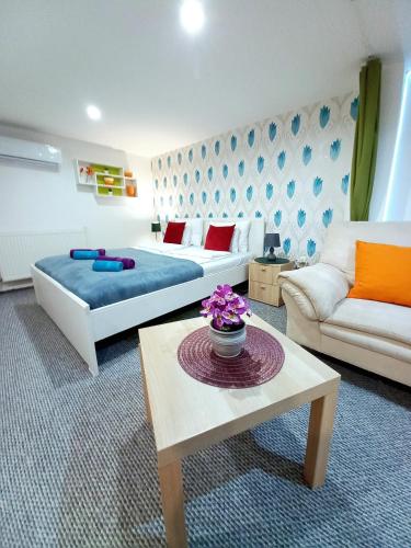 Downtown Acacia str Apartment — 4-Star Luxury Hotel in Budapest, Hungary