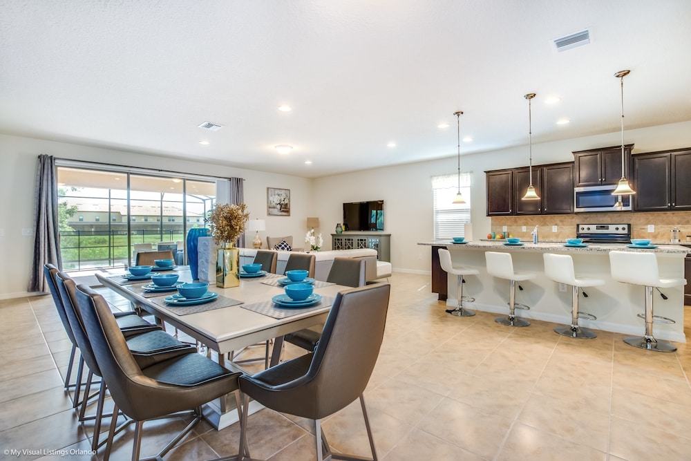 H8875 Ultimate Brand new 8bedroom 6bathroom Resort - photo 35