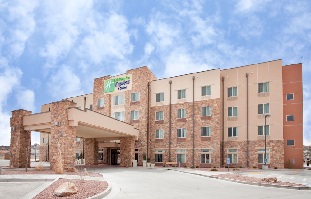 Holiday Inn Express Hotel & Suites Gallup East by IHG - photo 29