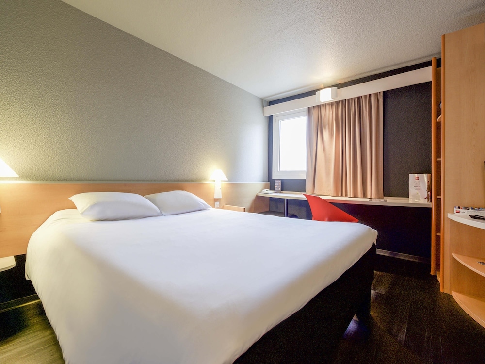 ibis Pau Lescar — Lescar — photo 3