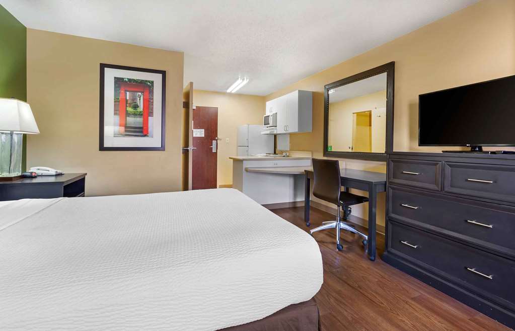 Extended Stay America Suites Albuquerque Rio Rancho - photo 11