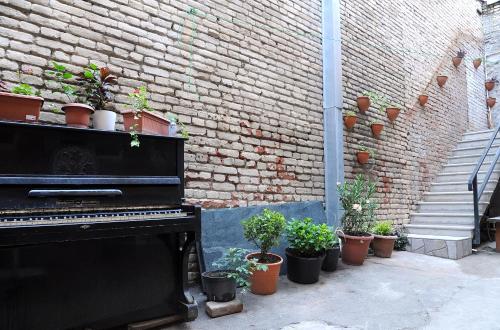 Sweet Home at Sololaki