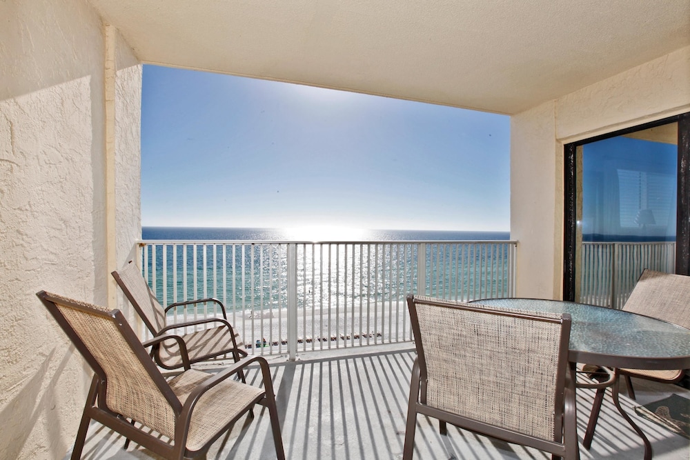 Regency Towers Beach Resort by Panhandle Getaways - photo 11