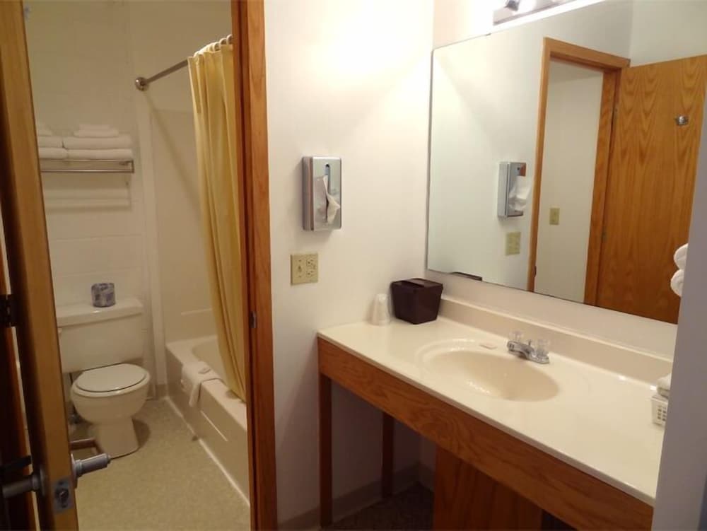 Cresco Motel - photo 17