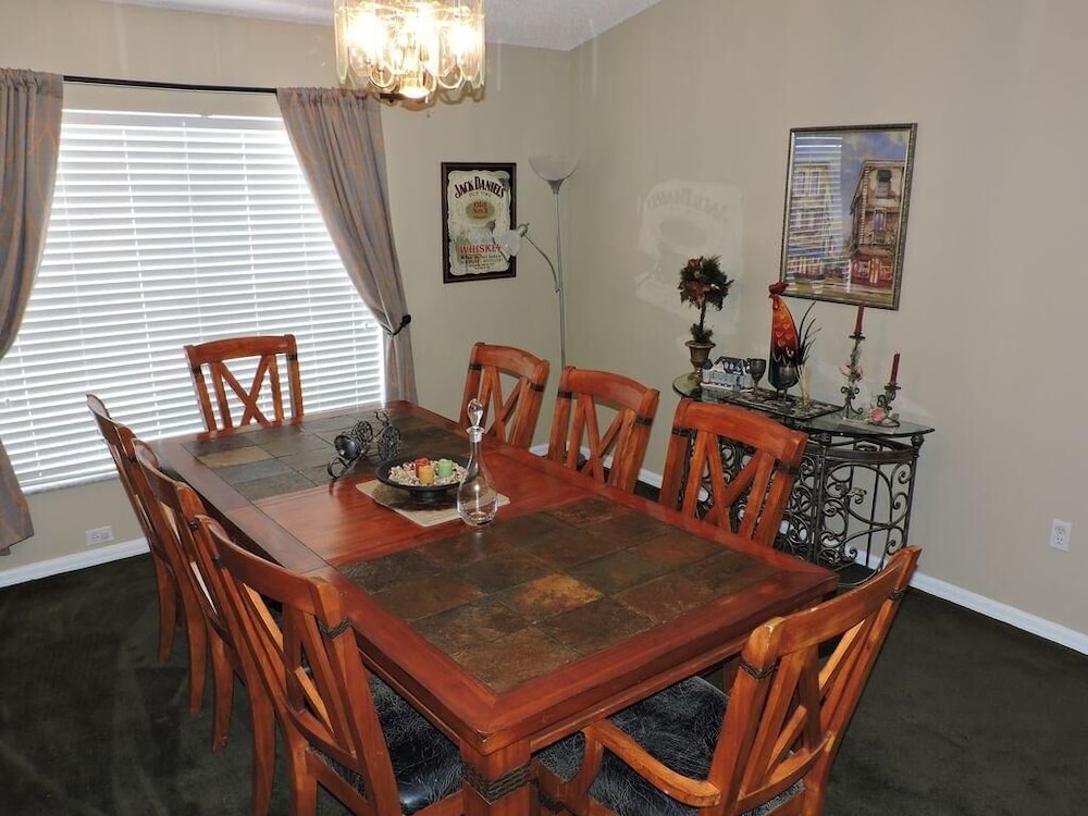 Ref E Luxury 4 Bed Villa With Private Pool Near Disney — 4-Star Luxury Hotel in Kissimmee, United States