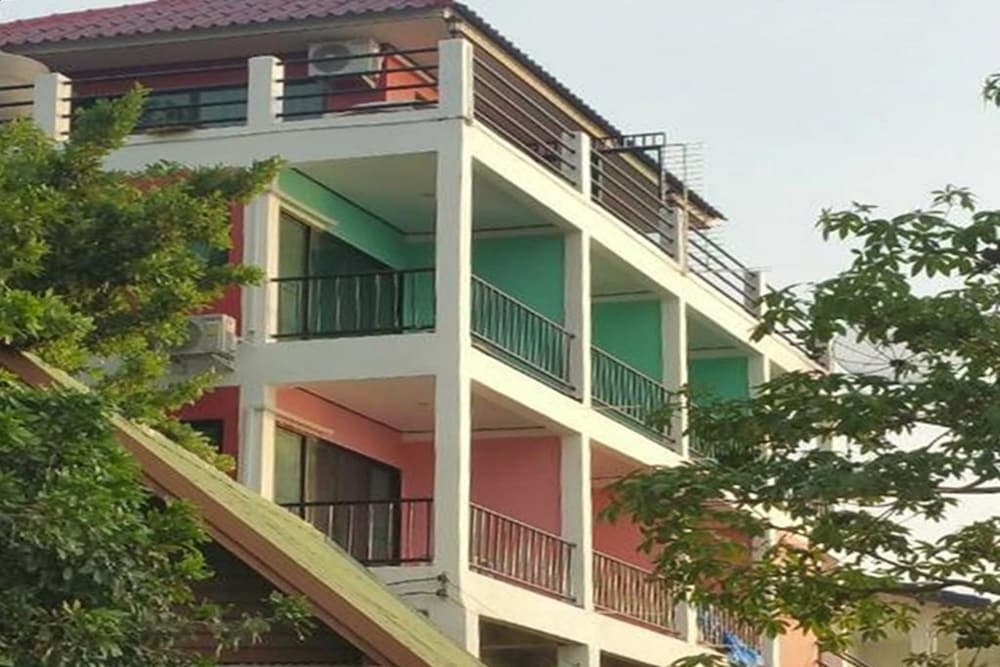 Ocean View Resort Koh Sichang in Chon Buri, Thailand