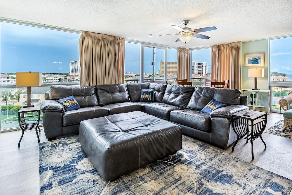 Shoreline Towers 3061 - photo 11