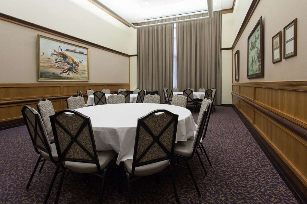 The Cook Hotel and Conference Center at LSU - photo 18