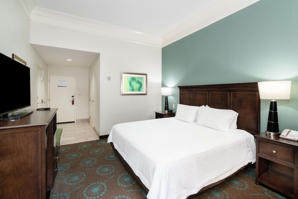 Hampton Inn & Suites Mooresville Lake Norman - photo 15