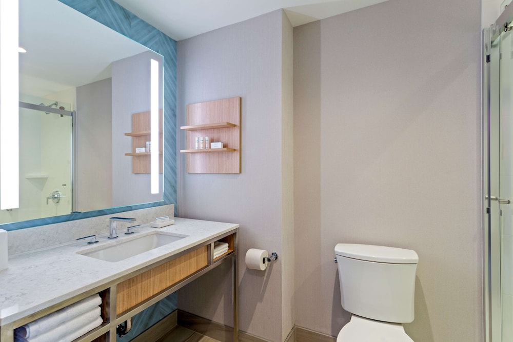 Hilton Garden Inn Boston Brookline MA - photo 26