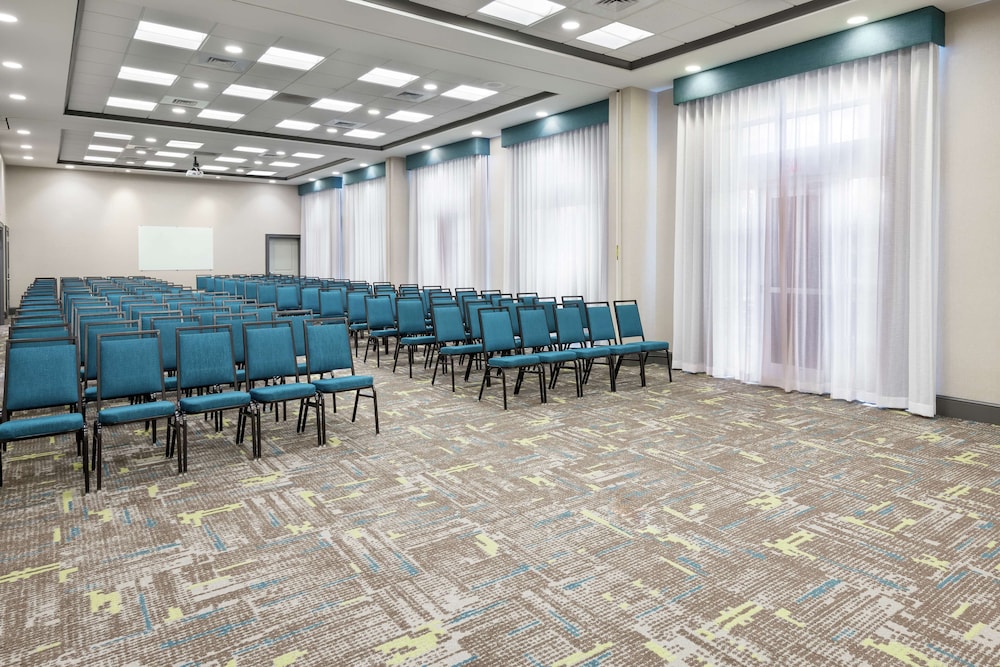 Hampton Inn & Suites Orlando Airport @ Gateway Village - photo 43