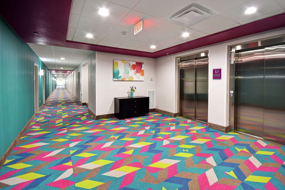 Home2 Suites by Hilton Oklahoma City Airport - photo 2